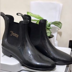 🌧️ Juicy Couture jelly rain boots🌧️